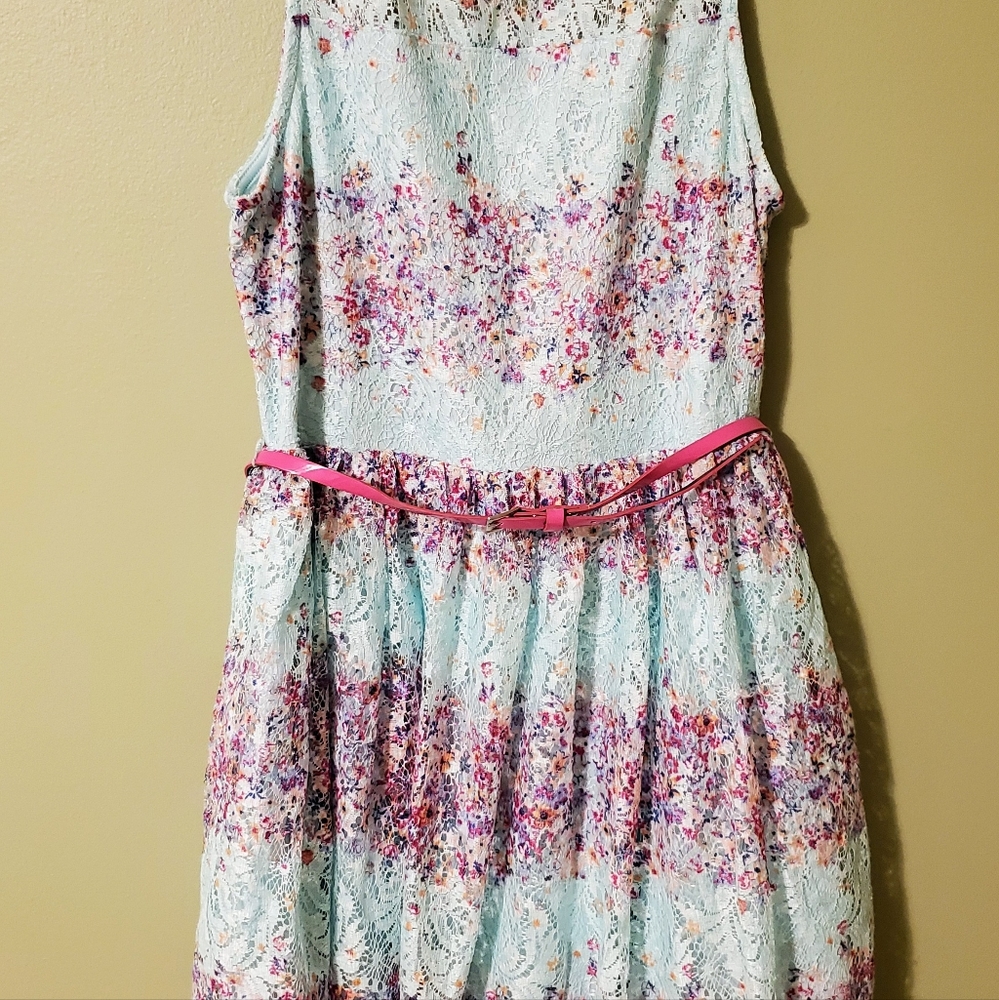 Girls dress